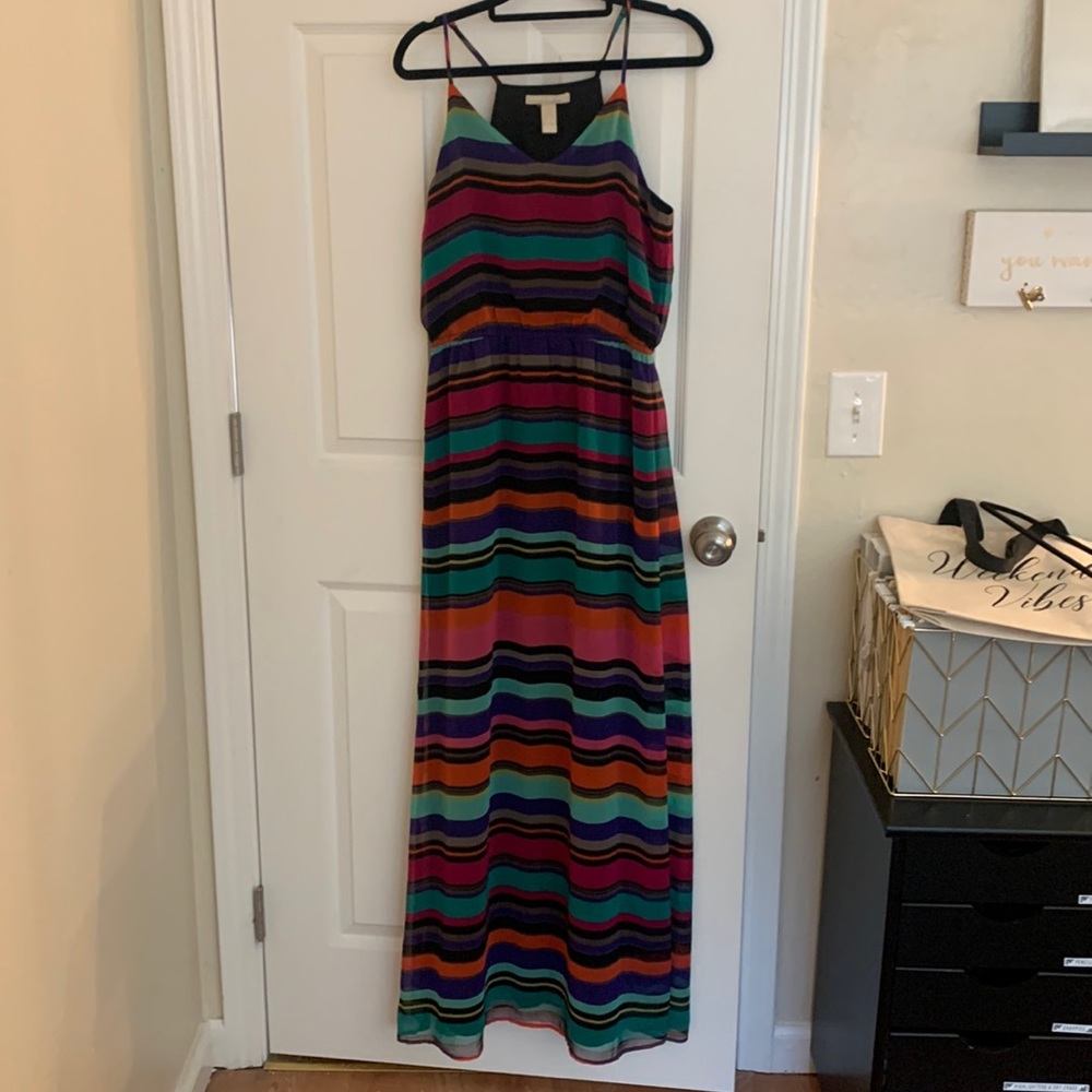Size 4 Banana Republic Long Dress 🌺